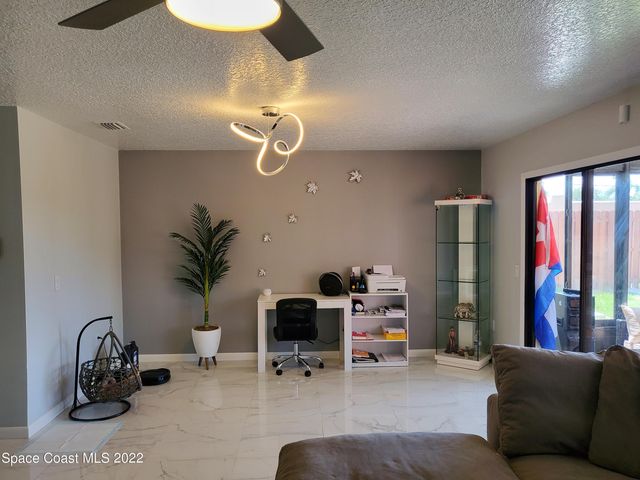 10 Bogart Place, Merritt Island, FL 32953
