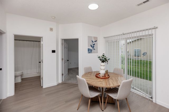 1210 NE 6th Lane I14, Ankeny, IA 50021