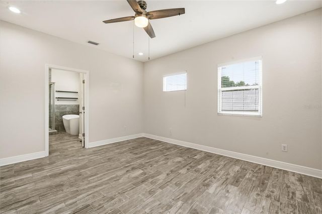 2904 BANZA STREET, Tampa, FL 33605