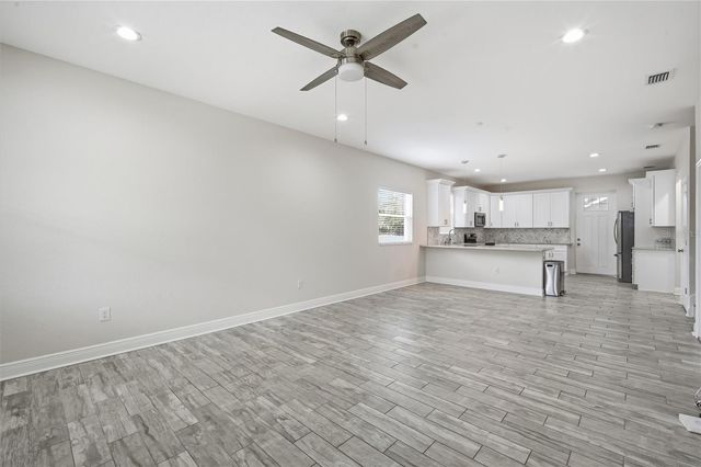 2904 BANZA STREET, Tampa, FL 33605