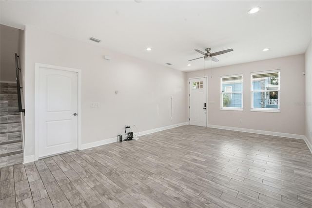 2904 BANZA STREET, Tampa, FL 33605