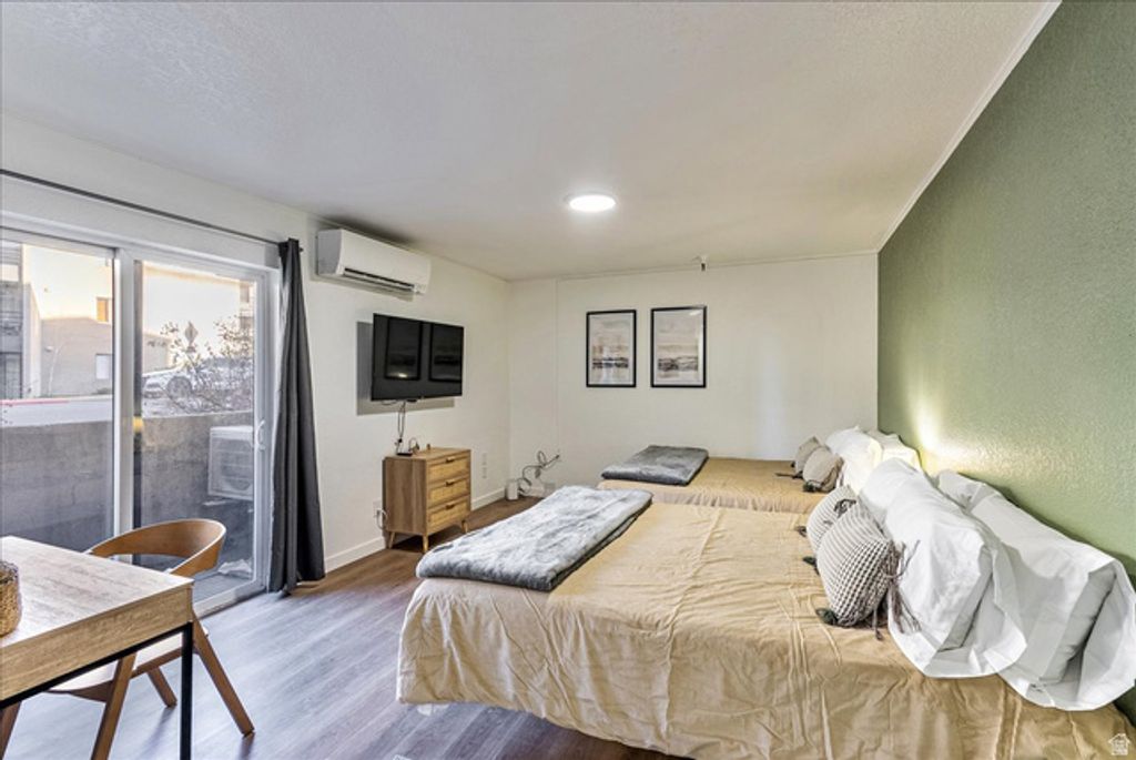 Image 3 of property listing at 1940 PROSPECTOR AVE #128, Park City, UT 84060