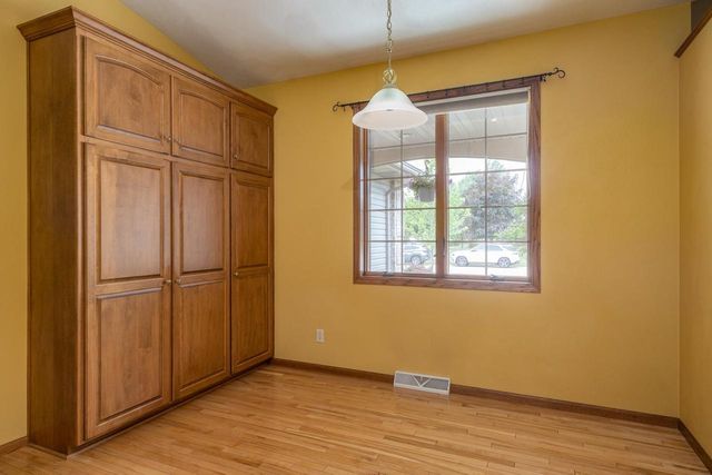 N7914 CREEKSIDE DRIVE, Sherwood, WI 54169