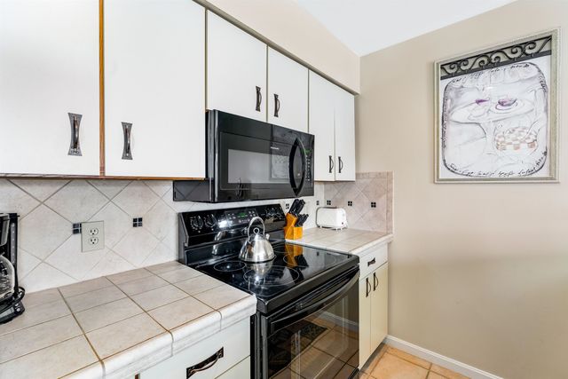 144 Mountainside Drive K204, Stowe, VT 05672