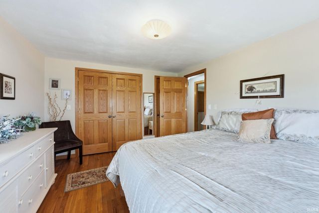 9927 Portage Road, Roanoke, IN 46783