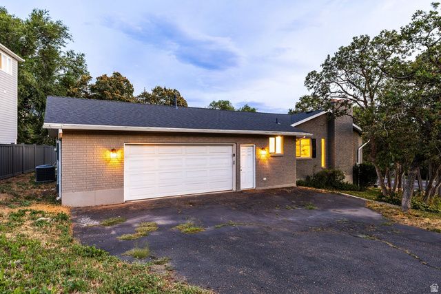 347 S MOUNTAIN RD, Fruit Heights, UT 84037