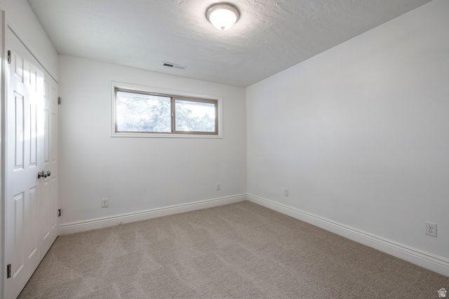 347 S MOUNTAIN RD, Fruit Heights, UT 84037