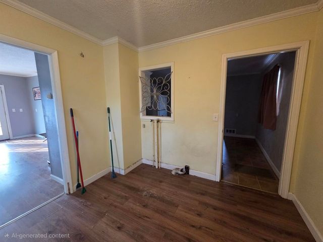 710 S Main Street, Harrisburg, IL 62946