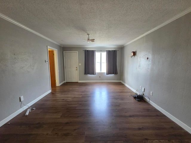 710 S Main Street, Harrisburg, IL 62946