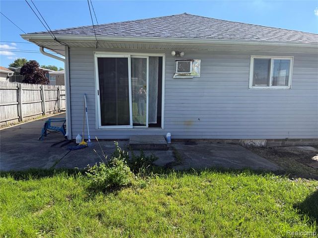 7349 N Inkster Road, Westland, MI 48185