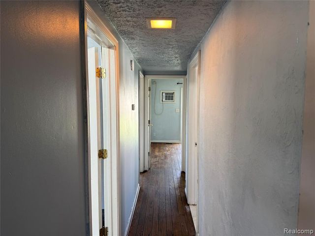 7349 N Inkster Road, Westland, MI 48185