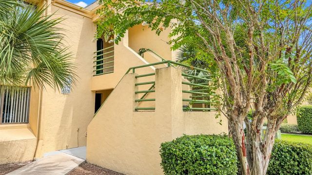4370 S LAKE ORLANDO PARKWAY 2-8, Orlando, FL 32808
