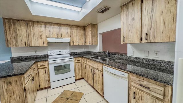 4370 S LAKE ORLANDO PARKWAY 2-8, Orlando, FL 32808