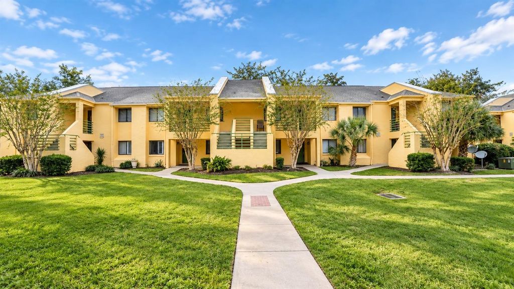 4370 S LAKE ORLANDO PARKWAY 2-8, Orlando, FL 32808