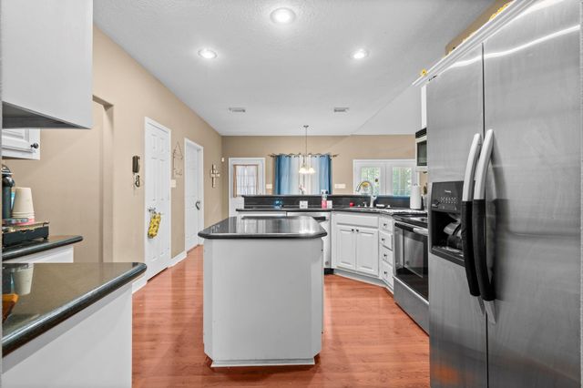 130 Country Charm, Livingston, TX 77351