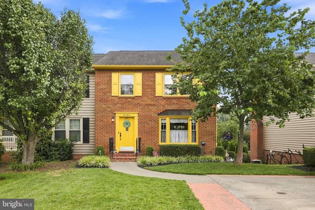 2104 STONELEIGH DR, Winchester, VA 22601