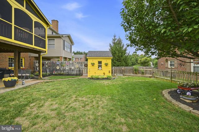 2104 STONELEIGH DR, Winchester, VA 22601