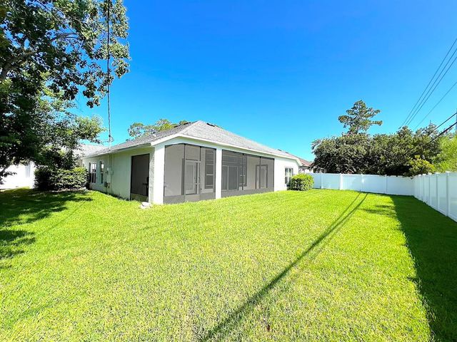 24 E DIAMOND DRIVE, Palm Coast, FL 32164