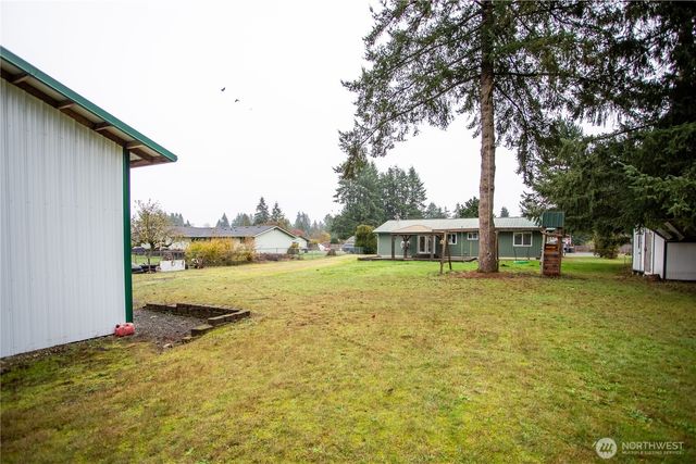 19139 Rosemary St SW, Rochester, WA 98579