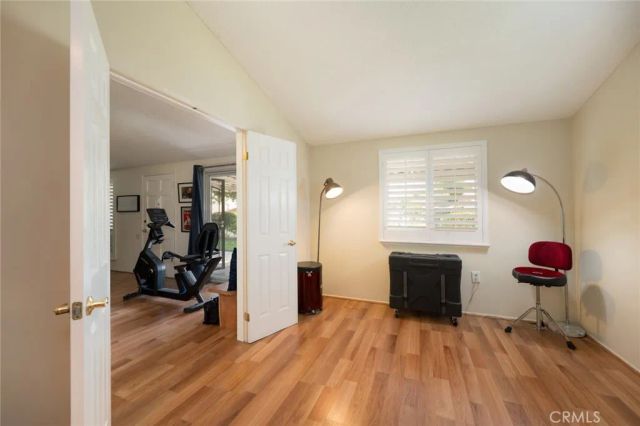 26753 Whispering Leaves A, Newhall, CA 91321