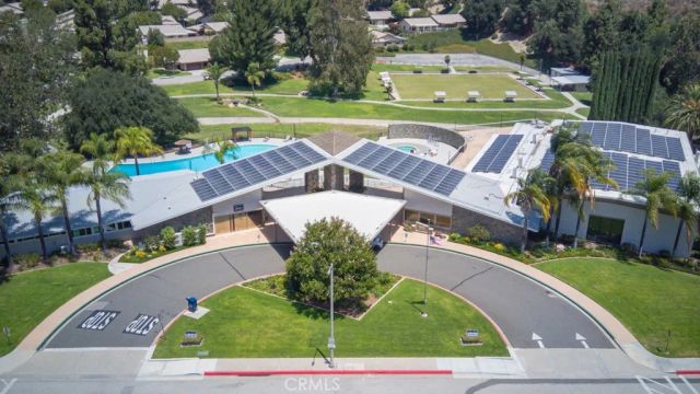 26753 Whispering Leaves A, Newhall, CA 91321
