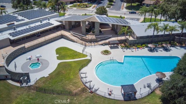 26753 Whispering Leaves A, Newhall, CA 91321