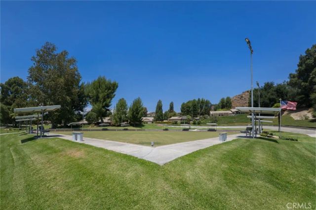 26753 Whispering Leaves A, Newhall, CA 91321