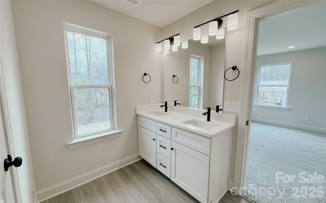 304 Woodside Drive, Harrisburg, NC 28075