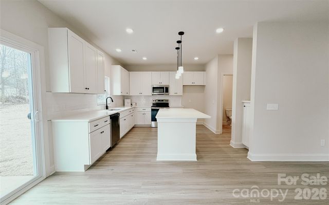 304 Woodside Drive, Harrisburg, NC 28075