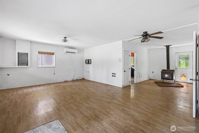 33 Baskins Road, Port Angeles, WA 98363