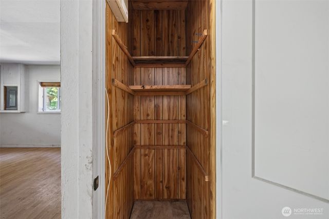 33 Baskins Road, Port Angeles, WA 98363