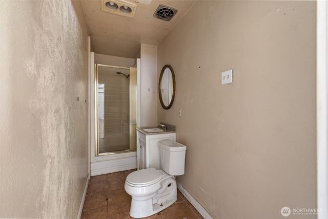 33 Baskins Road, Port Angeles, WA 98363