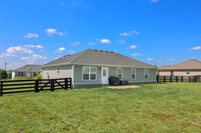 2012 Partridge Way, Richmond, KY 40475