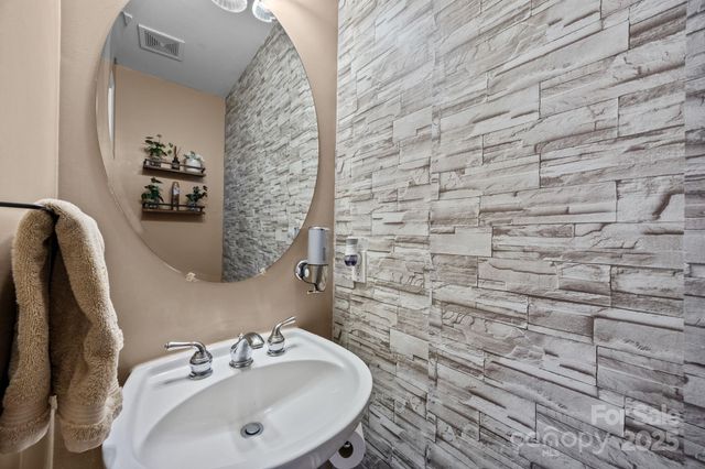 14310 Tapestry Woods Court, Charlotte, NC 28273