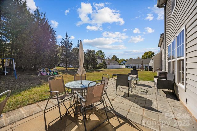 14310 Tapestry Woods Court, Charlotte, NC 28273