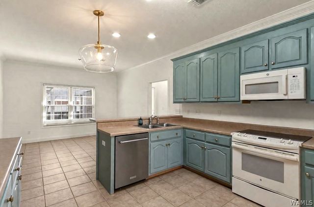 649 Amberwood, Tuscaloosa, AL 35405