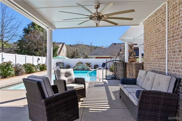 649 Amberwood, Tuscaloosa, AL 35405