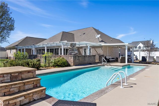 649 Amberwood, Tuscaloosa, AL 35405