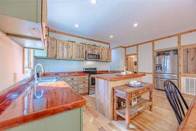 763 Bel Ru Landing, Prattville, AL 36067