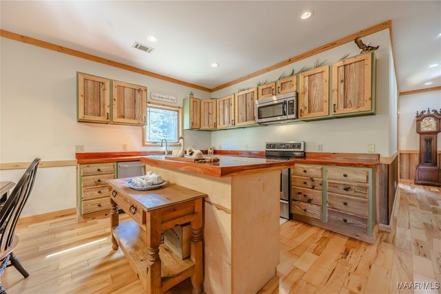 763 Bel Ru Landing, Prattville, AL 36067