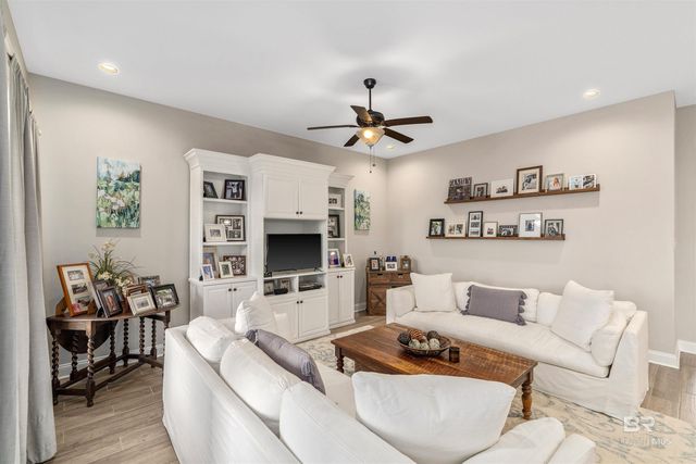 23723 Devonfield Lane, Daphne, AL 36526