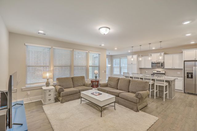 1523 Homecoming Boulevard, Ravenel, SC 29470