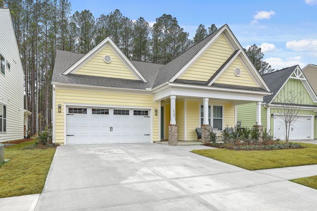 1523 Homecoming Boulevard, Ravenel, SC 29470