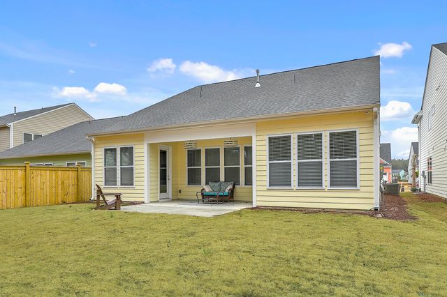 1523 Homecoming Boulevard, Ravenel, SC 29470