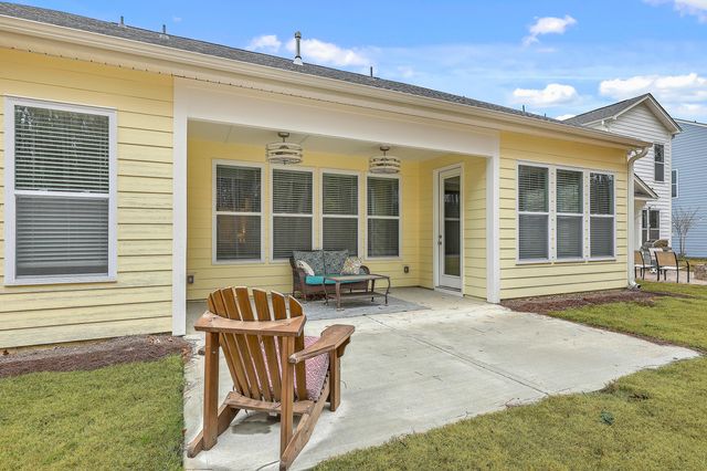 1523 Homecoming Boulevard, Ravenel, SC 29470