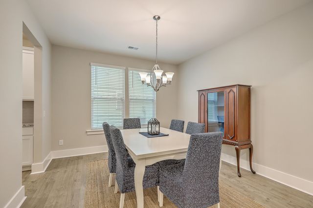 1523 Homecoming Boulevard, Ravenel, SC 29470