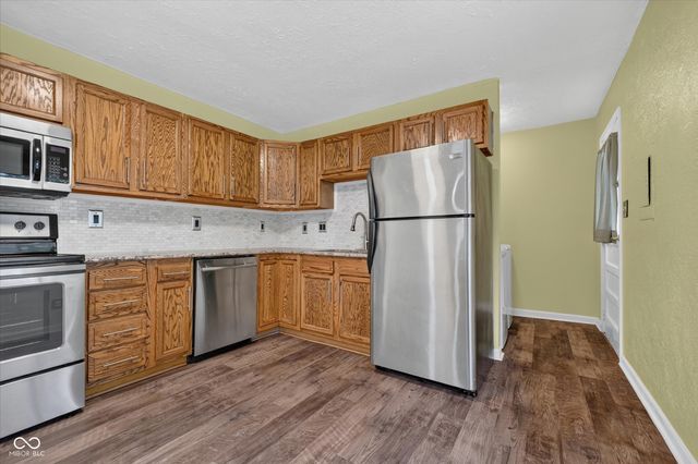 1504 Sheri Circle, Plainfield, IN 46168