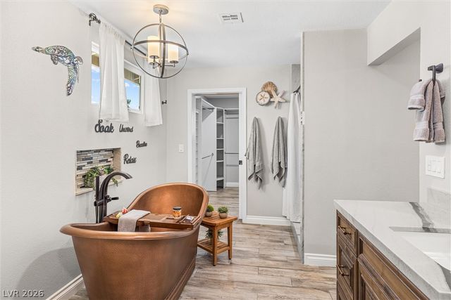 8712 Bolzano Court, Las Vegas, NV 89117