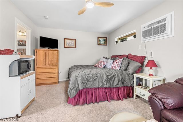 8712 Bolzano Court, Las Vegas, NV 89117