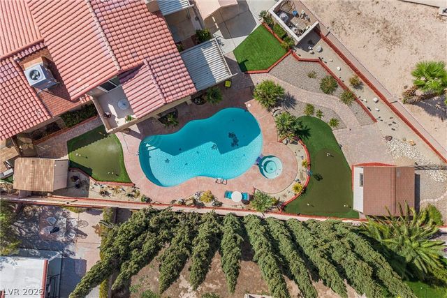 8712 Bolzano Court, Las Vegas, NV 89117